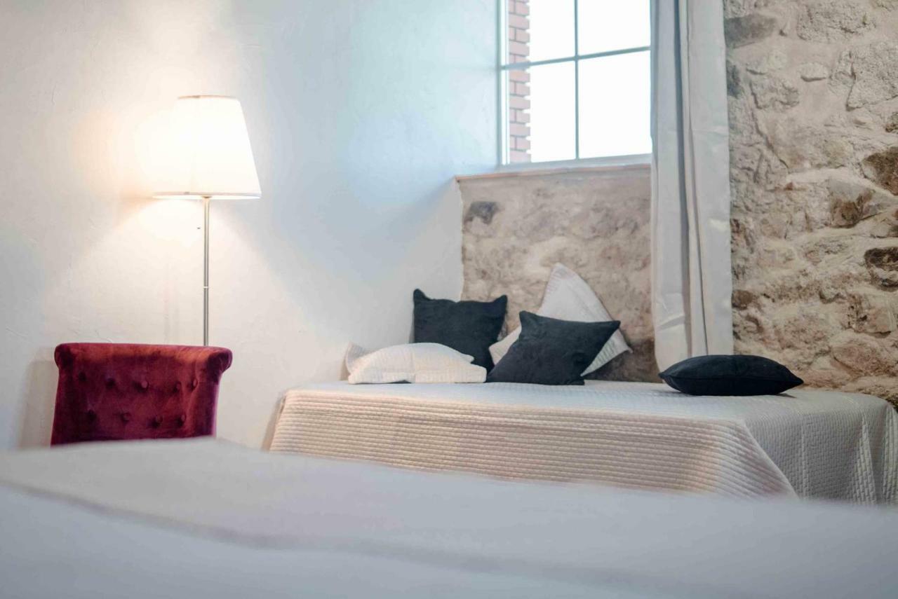 Chambres D'Hotes Le Pignie Lescure-dʼAlbigeois エクステリア 写真